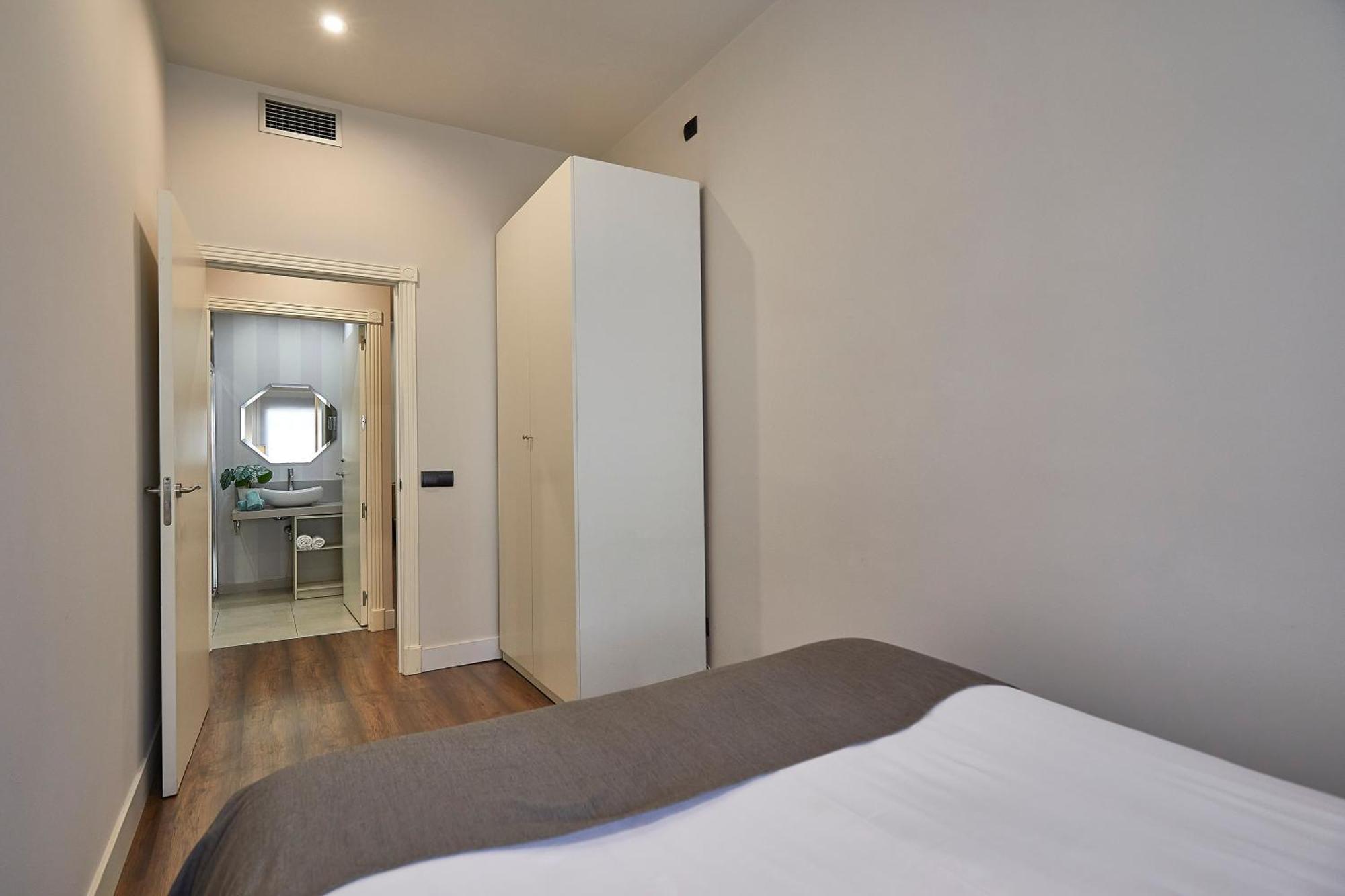 Bbarcelona Rogent Flats * Barcelona